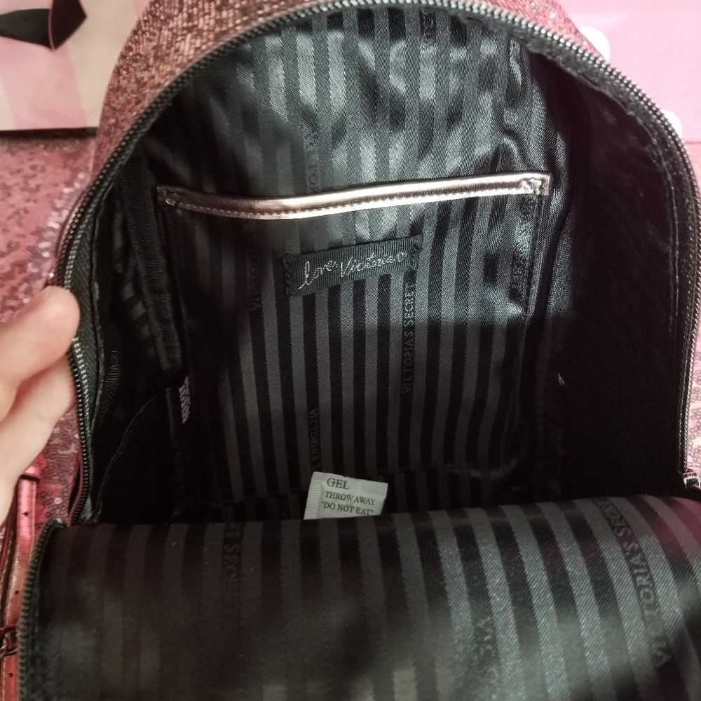NWT!  VICTORIA'S SECRET GLITTER BACKPACK - Picture 7 of 8